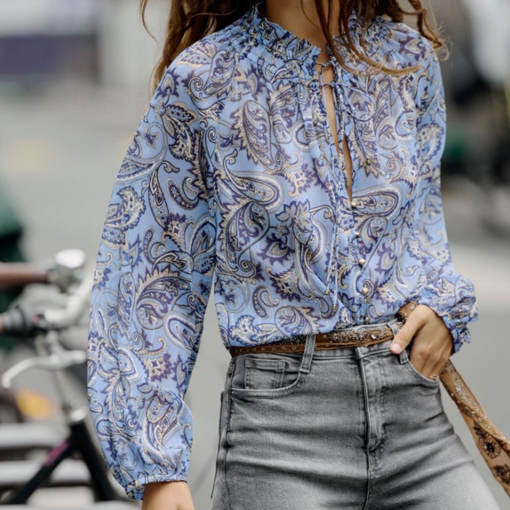 BNWT ZARA PAISLEY SHIRT
